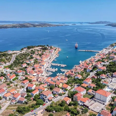 House In Near Telascica Nature Park Semesterbostad